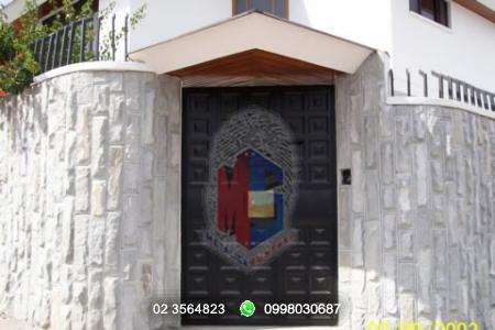 Catalogo puertas: Puertas Cerradas:  >PC022