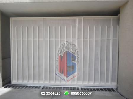 Catalogo puertas: Puertas Cerradas:  >PC044