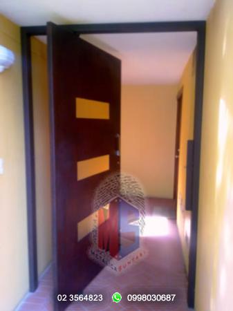 Catalogo puertas: Puertas Cerradas:  >PC070B