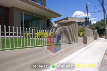 Catalogo puertas: Cerramientos:  >C001