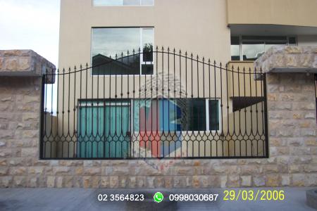 Catalogo puertas: Cerramientos:  >C003